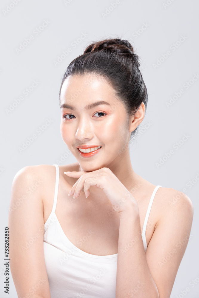 Beautiful Asian woman looking at camera smile with clean and fresh skin Happiness and cheerful with positive emotional,isolated on white background. Beauty and Cosmetics Concept. Proud her self. Beautiful Asian woman looking at camera smile with clean and fresh skin Happiness and cheerful with positive emotional,isolated on white background. Beauty and Cosmetics Concept. Proud her self.