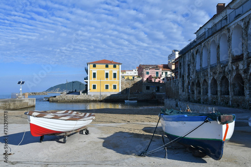 Obraz na płótnie Te village of Castellabate, Italy. w salonie