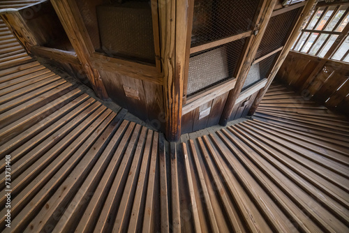 日本　福島県会津若松市の飯盛山の中腹に建つ会津さざえ堂の内部の螺旋階段 photo