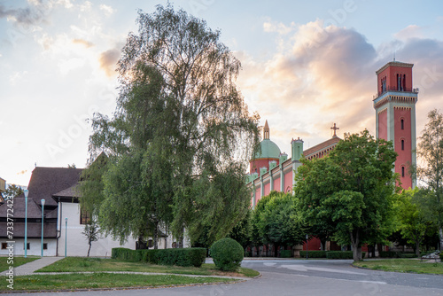 The Evangelical Church in Kežmarok has not only unusual architecture. It was originally intended for the Orient region. This is also why you will find Byzantine, Romanesque, Renaissance or Orient.