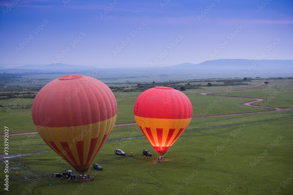Lot balonem nad Masai Mara  Park narodowy Kenya - obrazy, fototapety, plakaty 
