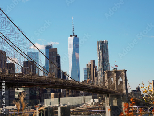 Brooklyn Bridge with New York skyline in the background © Anish