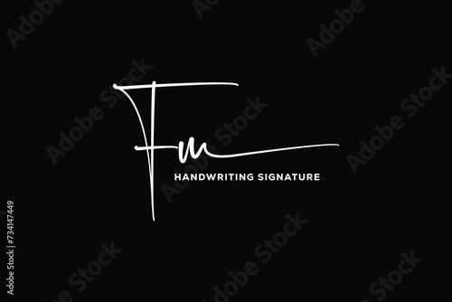  FM initials Handwriting signature logo. FM Hand drawn Calligraphy lettering Vector. FM letter real estate, beauty, photography letter logo design.