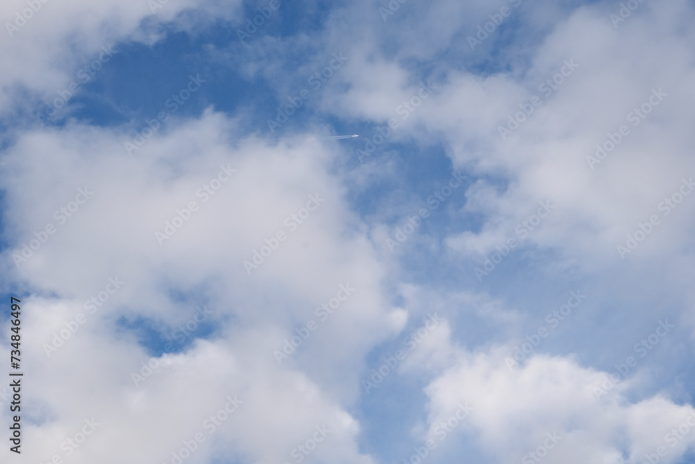 Himmel blau mit Wolken Himmel blau mit Wolken