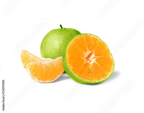 Fototapeta Naklejka Na Ścianę i Meble -  Green tangerine isolated on white. Citrus fruit