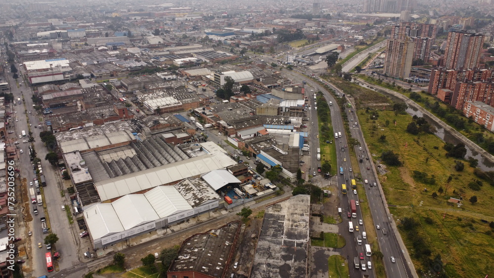 Fototapeta premium Bogotá streets, skies and buildings taken from above