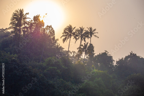 Coucher de soleil à Goa en Inde photo