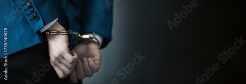 man hand handcuffs © Daniel