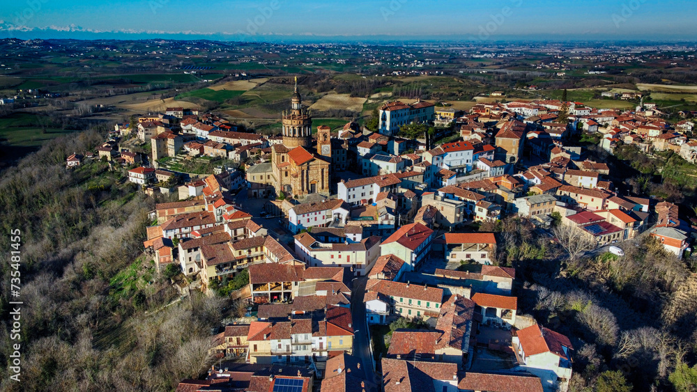 The village of Camagna Monferrato with its characteristic church and the Modonna at the top. Alessandria - Piedmont - Italy