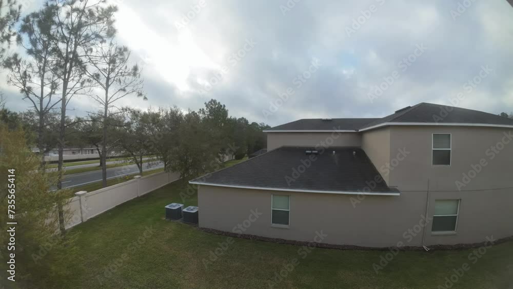 Beautiful cloud movement in Florida: time lapse
Beautiful cloud movement in Florida: time lapse