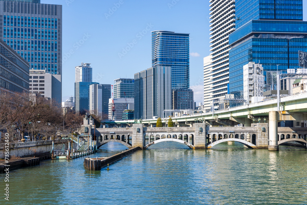 Fototapeta premium 堂島川沿いの風景・ビル群 大阪市北区にて