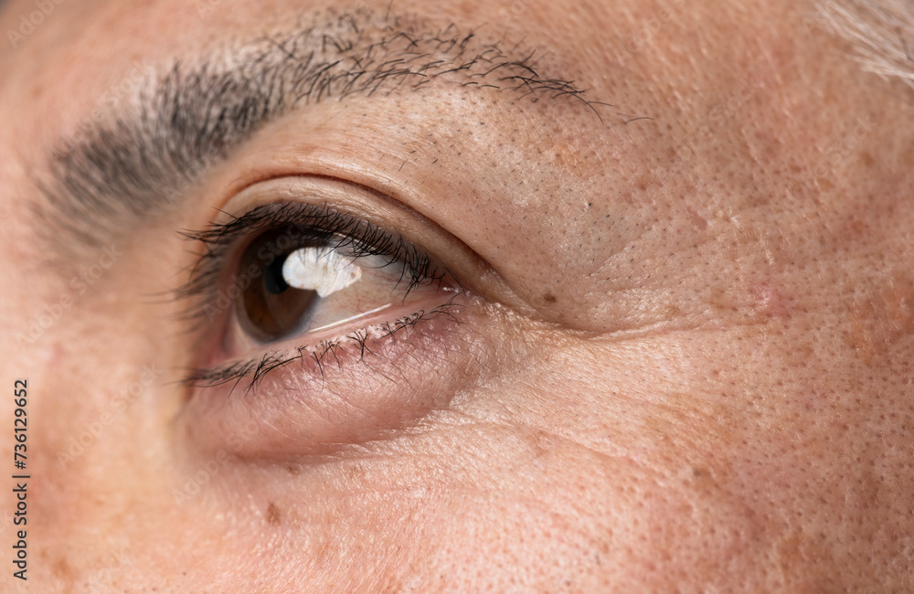 Obraz premium 顔のパーツカット/ミドル世代日本人男性