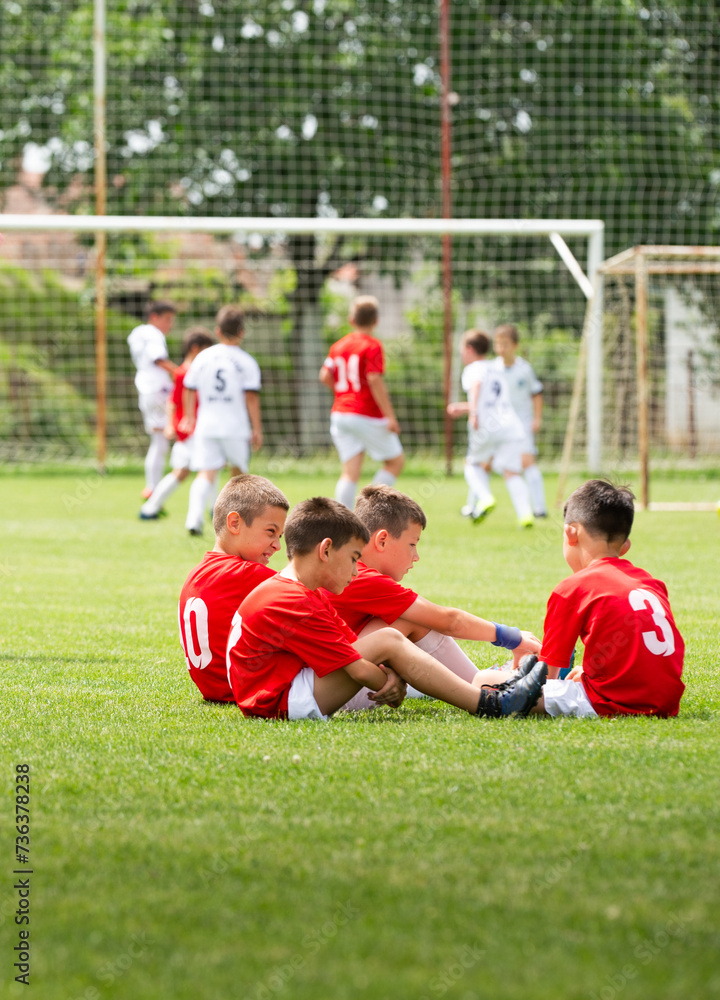 Obraz premium Kids soccer waiting