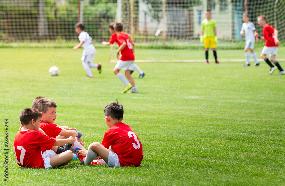 Obraz premium Kids soccer waiting