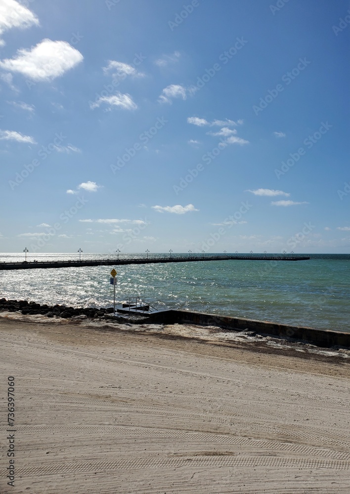 Obraz premium pier on the beach