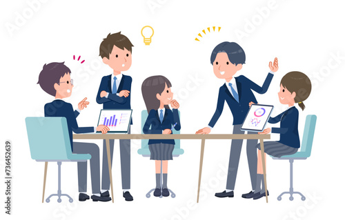複数人で打ち合わせする学生たち　好印象　A