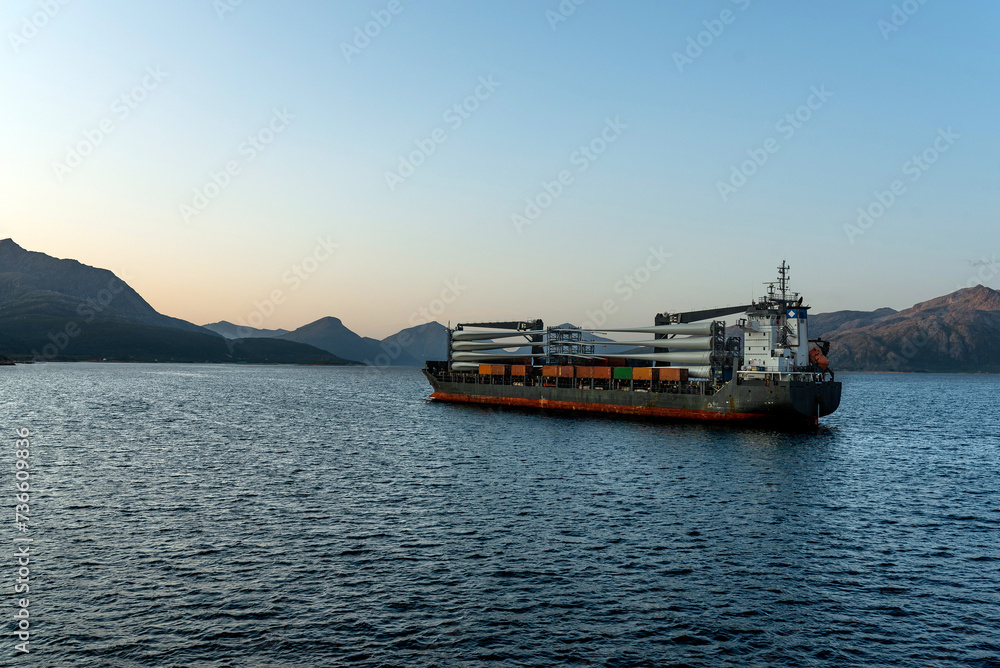 The ship transports wind turbine blades The ship transports wind turbine blades