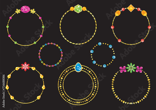 金とカラフルな宝石類の円のセット