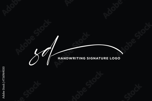 ZD initials Handwriting signature logo. ZD  Hand drawn Calligraphy lettering Vector. ZD letter real estate, beauty, photography letter logo design.


