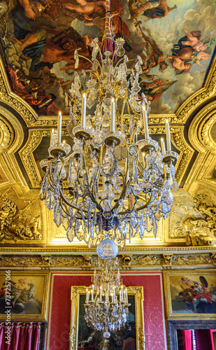 Lustre et dorures photo