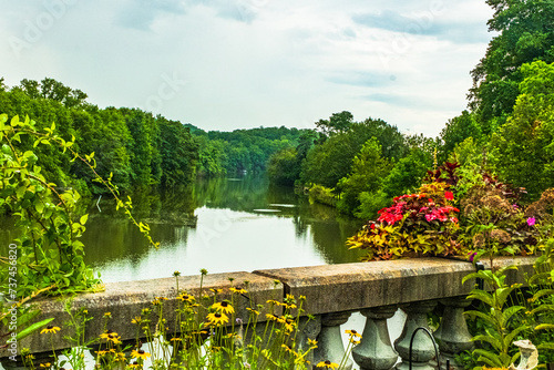 Fotografija View of Broad River from Lake Lure Flowering Bridge at Lake Lure North Carolina