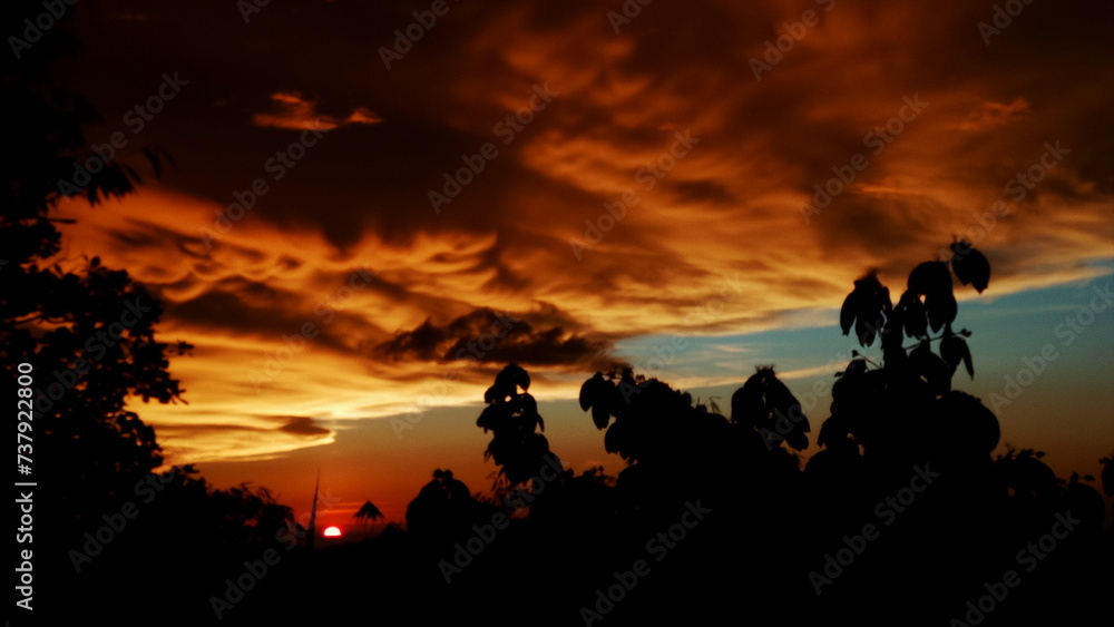 Dark sunset with Mammatus cloud in the sky
