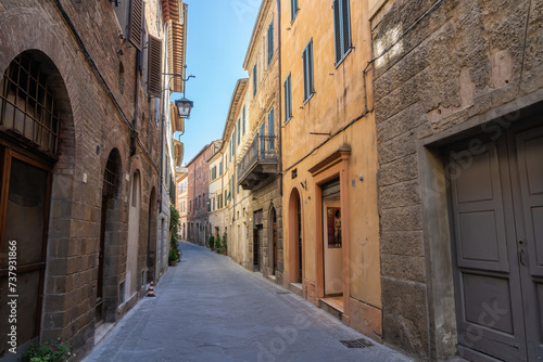 Fototapeta Naklejka Na Ścianę i Meble -  Small town Montalcino of Tuscany