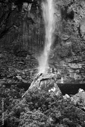 Cachoeira do Tabuleiro photo