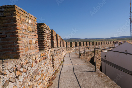 Galisteo ist eine wunderschöne Ortschaft in der Extremadura, Provinz Cáceres mit einer Stadtmauer aus der Almohaden-Zeit. Sie liegt an dem Pilgerweg Via de la Plata nach Santiago de Compostela photo