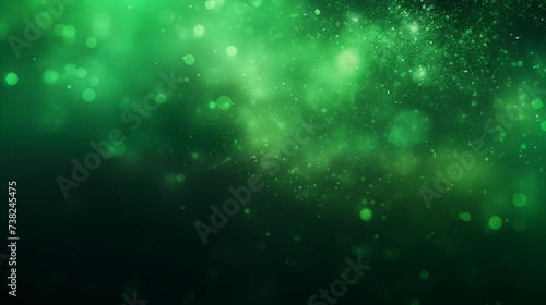 Particules scintillantes et brillantes vertes volant sur fond sombre. Lumière et paillettes flou. Vert. Fond pour bannière, conception et création graphique. © FlyStun