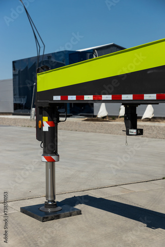 Auto concrete pump truck, advanced technology remote control