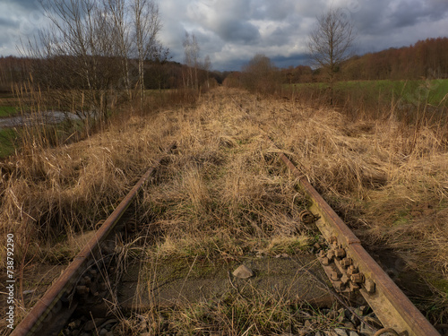 Fototapeta Naklejka Na Ścianę i Meble -  Opuszczona kolej