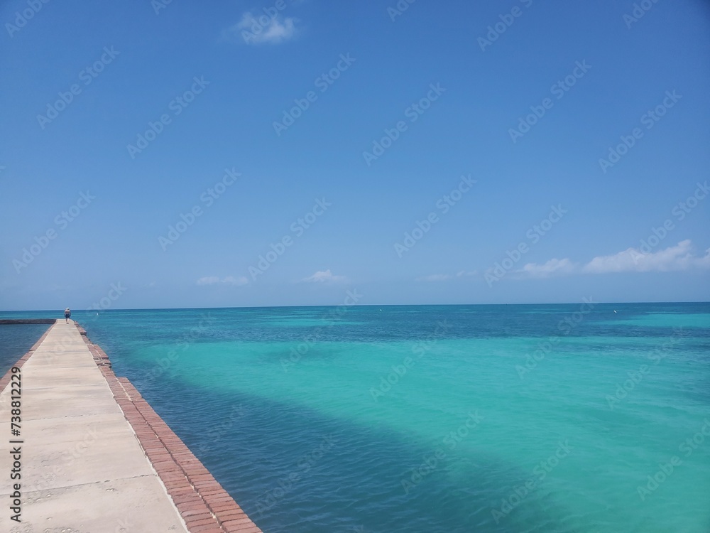 Obraz premium pier on the sea