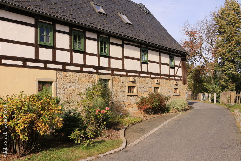 Blick auf Lichtenhain, einem Ortsteil von Sebnitz in der Sächsischen Schweiz