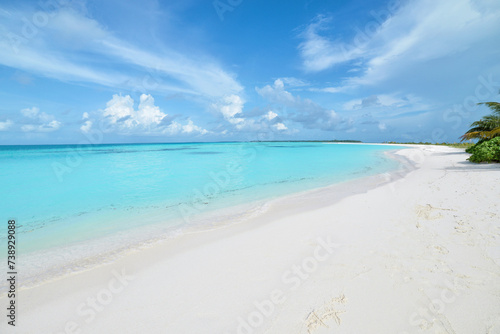 Beach on a Maldivian island © Anastasiia