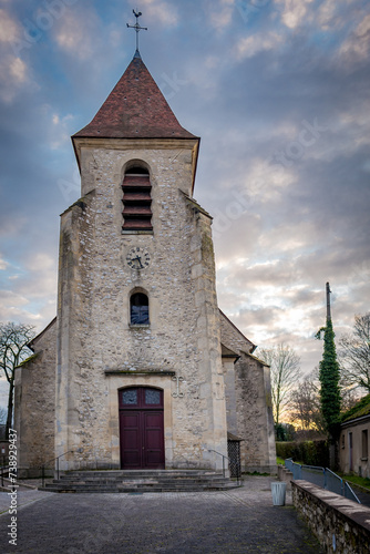 Kościół Saint-Eloi  Kościół świętego Eligiusza © rpetryk