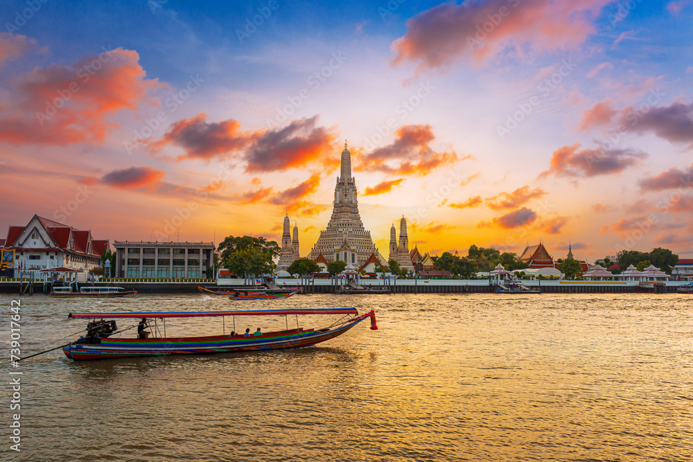 Wat Arun Ratchawararam Ratchawaramahawihan, or Wat Arun (Temple of Dawn) at sunset, Bangkok, Thailand,They are public domain or treasure of Buddhism, no restrict in copy or use Wat Arun Ratchawararam Ratchawaramahawihan, or Wat Arun (Temple of Dawn) at sunset, Bangkok, Thailand,They are public domain or treasure of Buddhism, no restrict in copy or use