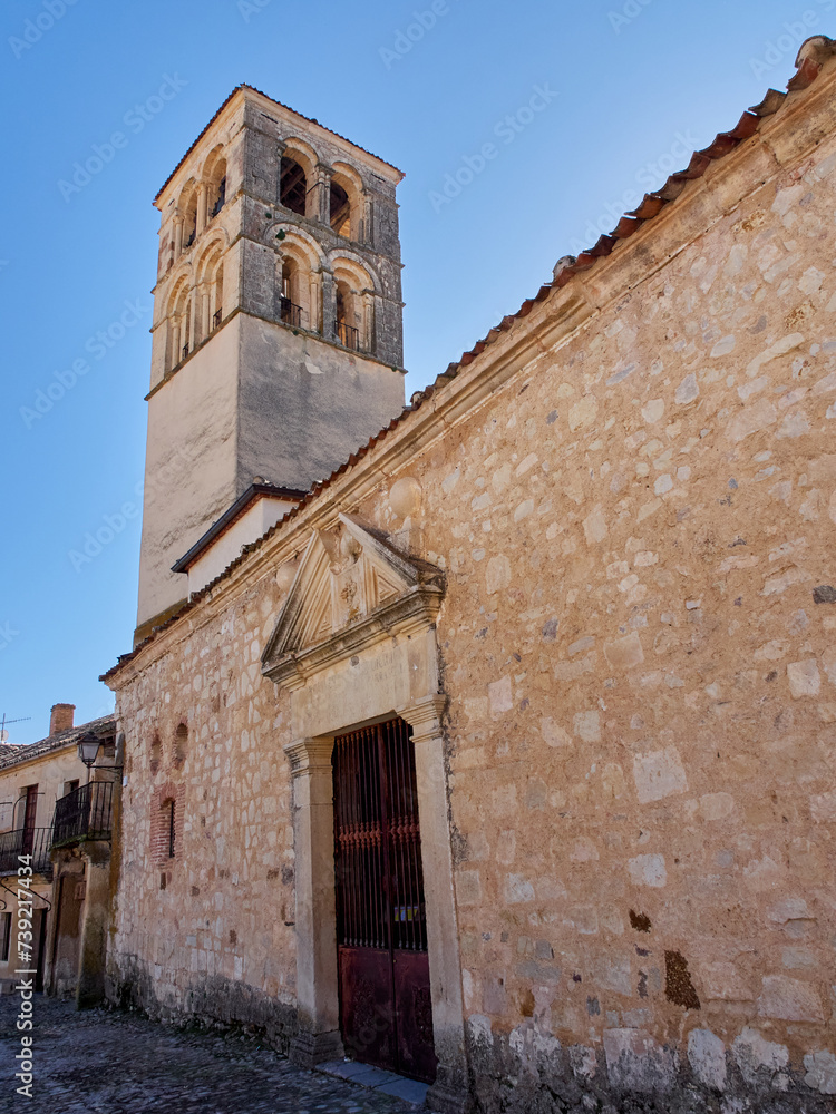Church of San Juan Bautista with a bell tower in Pedraza, a medieval village in the province of Segovia. Castilla León, Spain, Europe