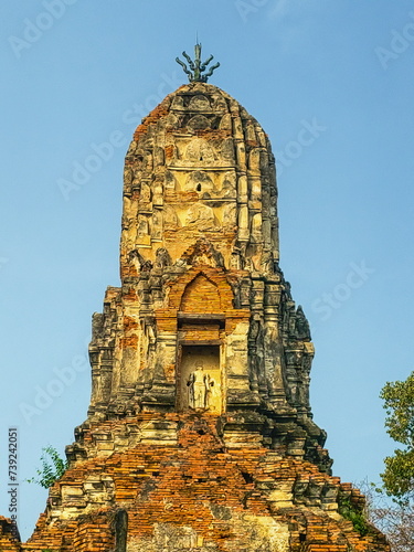Wat Cherng Tha temple, Unesco World Heritage site, in Phra Nakhon Si Ayutthaya, Thailand © Elenarts