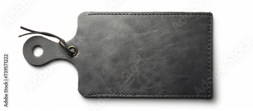 Classic Black Leather Wallet with Detachable Keyring - Stylish Accessories for Men and Women