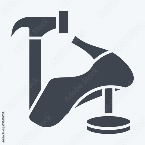 Icon Hammer. related to Shoemaker symbol. glyph style. simple design editable. simple illustration