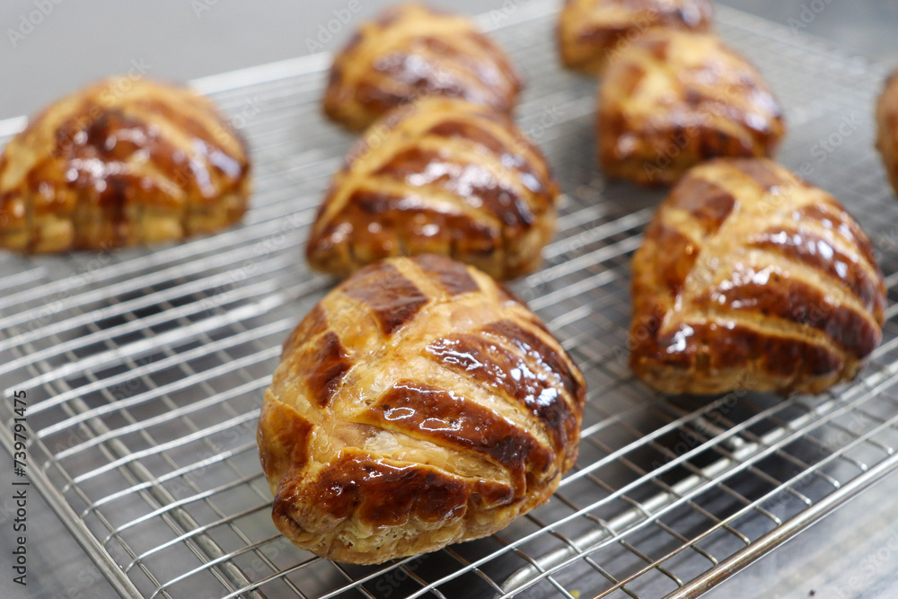 焼きたてのアップルパイ、デニッシュ 焼きたてのアップルパイ、デニッシュ