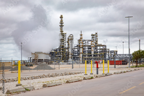 Tableau sur toile oil industry complex near Freeport, Texas