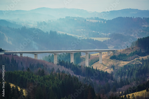 Most Valy, potężny betonowy most w górach na Słowacji, droga ekspresowa. photo