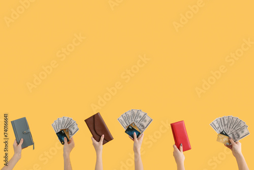 Women with credit cards, do...