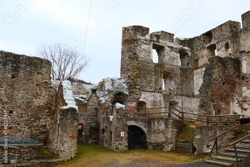 Burgruine Kirchschlag, Niederösterreich photo