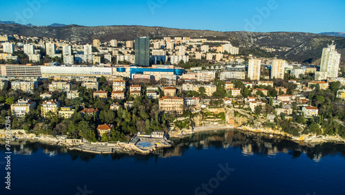 Картината върху платно A captivating aerial view of Sablićevo Beach and hotel Jadran in Rijeka, Croatia