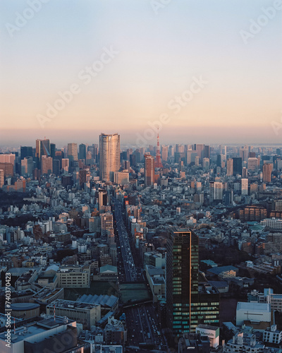 高い場所から眺めた東京の夕焼け