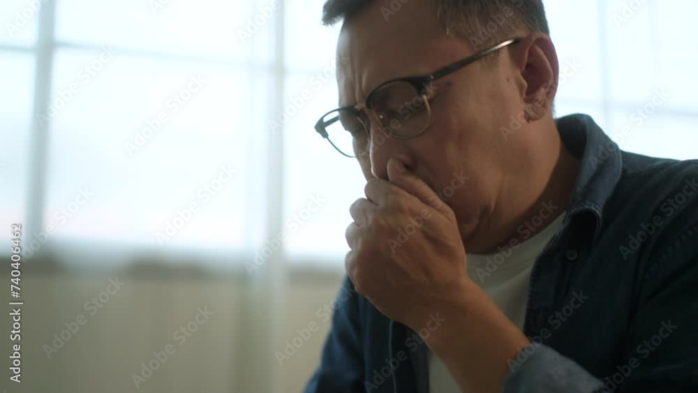 Mature old man gray-haired have throat irritation mucus and coughing. Fever headache respiratory tract infection. Senior mane unhealthy Sickness need to consult a doctor and get treatment.
Mature old man gray-haired have throat irritation mucus and coughing. Fever headache respiratory tract infection. Senior mane unhealthy Sickness need to consult a doctor and get treatment.