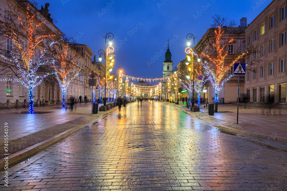 Obraz na płótnie Beautiful architecture of the Royal Route with Christmas illuminations in Warsaw. Poland w salonie